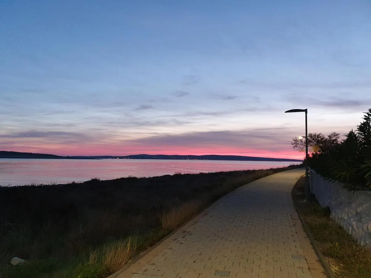 Summertime Apartmani Povljana